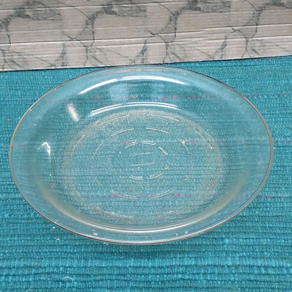 GlasBake ~ 9" Diameter PIE PLATE ~ Vintage Ovenware Glass